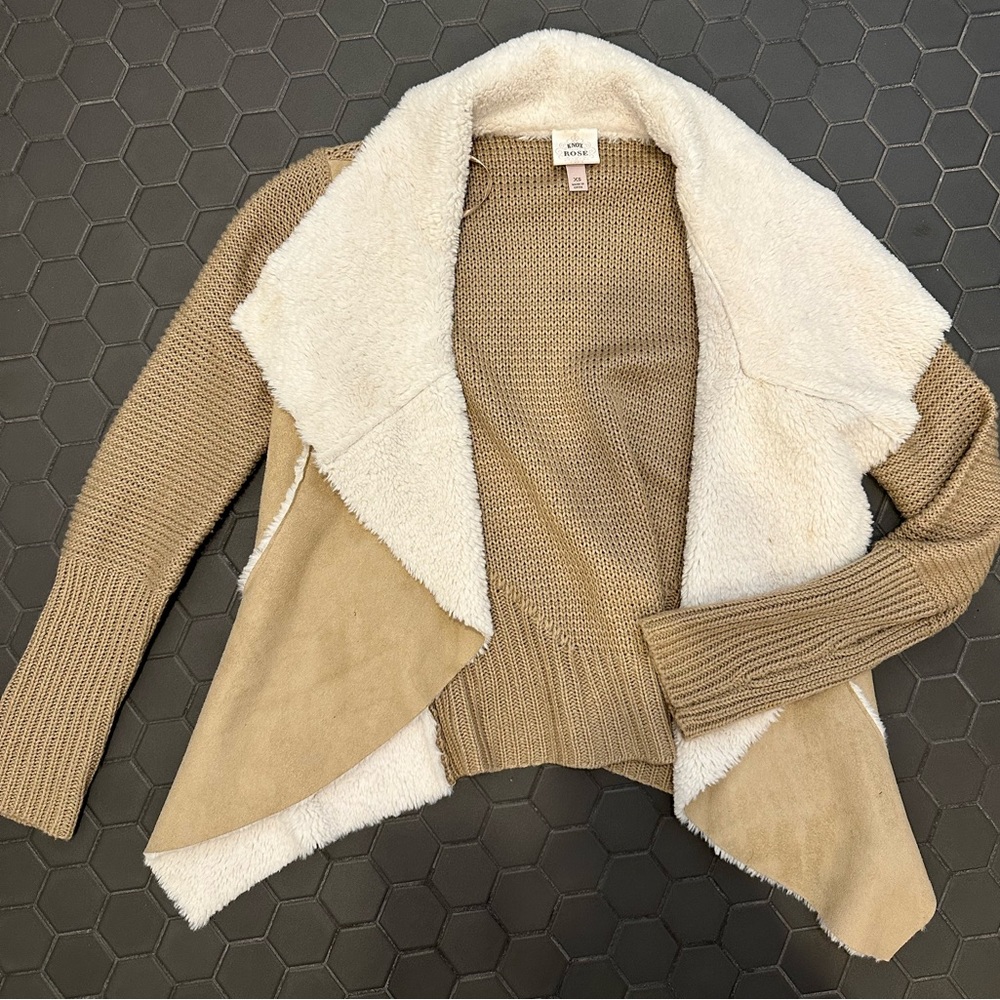 Suede & faux fur sweater XS (oversized)